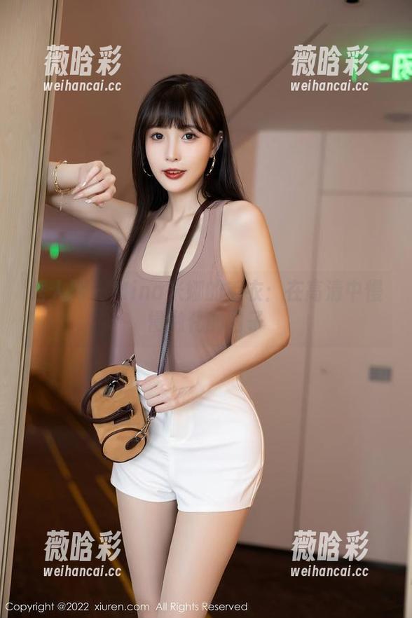 秀人网-Mina米娜 秀人网 - Mina米娜的毛衣:在高清中慢慢融化的日子