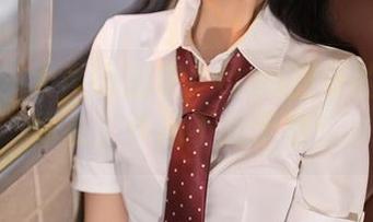 秀人网 - 大声说出来！tina甜仔的定制连体衣，作品不止于穿！