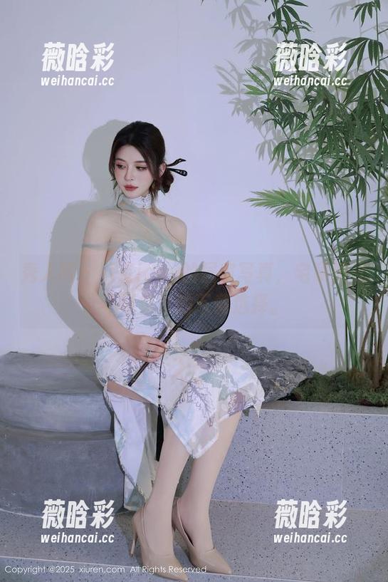秀人网 - 八宝icey的居家写真，宅家时光不可错过的下载选择。