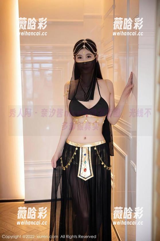 秀人网 - 奈汐酱nice的制服套图，光线不多却很真实