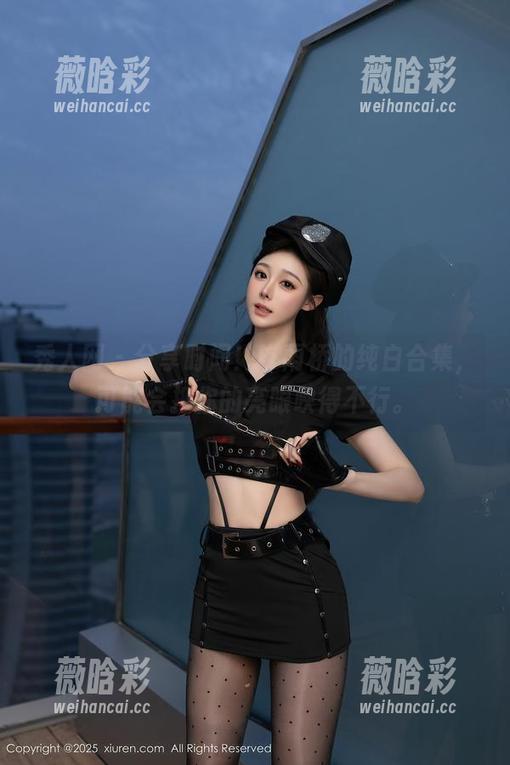 秀人网 - 分享时间！岑雨桥的纯白合集，可能会把你的亮眼映得不行。