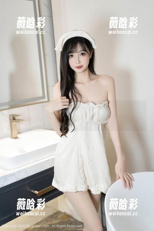 秀人网 - 不负此生，徐莉芝Botty肉丝套图，带来欢乐不只于嘴边！