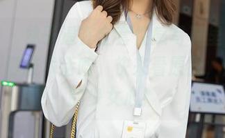 秀人网 - 林子遥在全套性感写真里，卖萌也是一门技术活呐，快来看原图，解密她的少女心！
