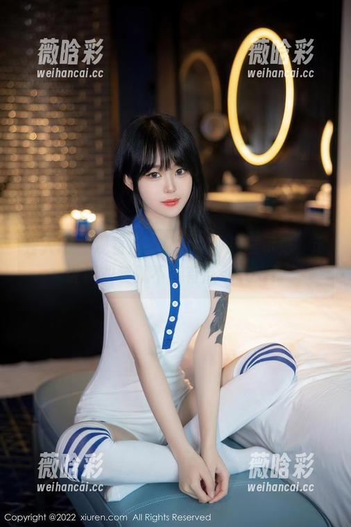 秀人网 - 观看沈佳熹Kitty星辰示范，谁说职业装就不能有点swag？