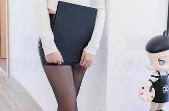 秀人网 - 别再纠结选择了，熊晓晓的组合学妹图包必定一万人争抢！