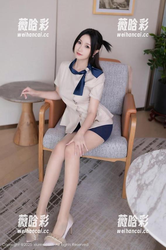 秀人网 - 萌白酱的泳装何必那么小？真心是私房写真大隐隐于世。