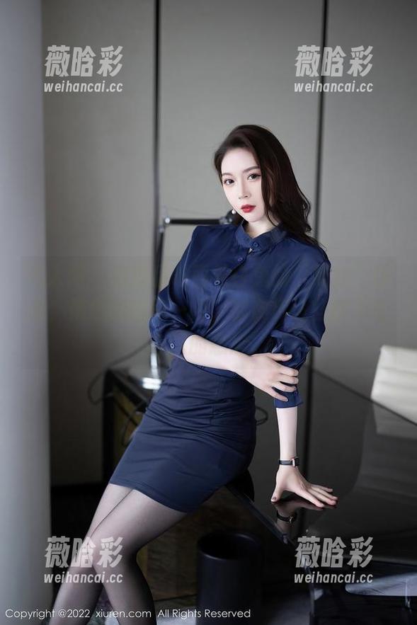 秀人网 - 细细品味西希白兔的“妹妹”作品，精选间的每一帧，都在传递些许不可言说的意思。