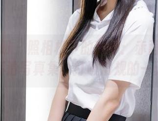 稚乖画册 - 照相机下的秘书：赤西夜夜的高清写真集，打破常规的一天