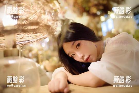 穆零Mu0的羊角旗袍图片合集，有些东西你想问却又不忍心问……