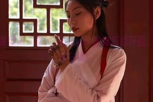 蜜桃社 - 套装全集—赵灵儿Linger的穿搭连环画，保证看得你乐开怀！