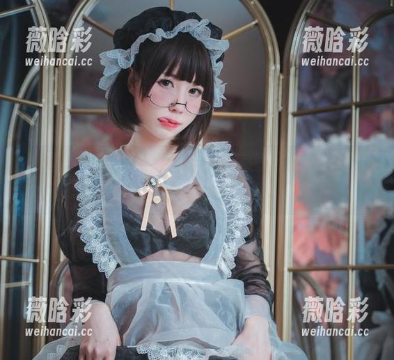 西园寺南歌在运动中，免费美图互动，你说会不会少点运动的乐趣？