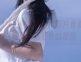 过期米线线的户外探险，图片看着就像跑去隔壁小店打包的原图
