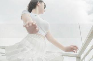 阿薰kaOri，美图中的兔女郎，居然比我家里的玩偶还会撩!