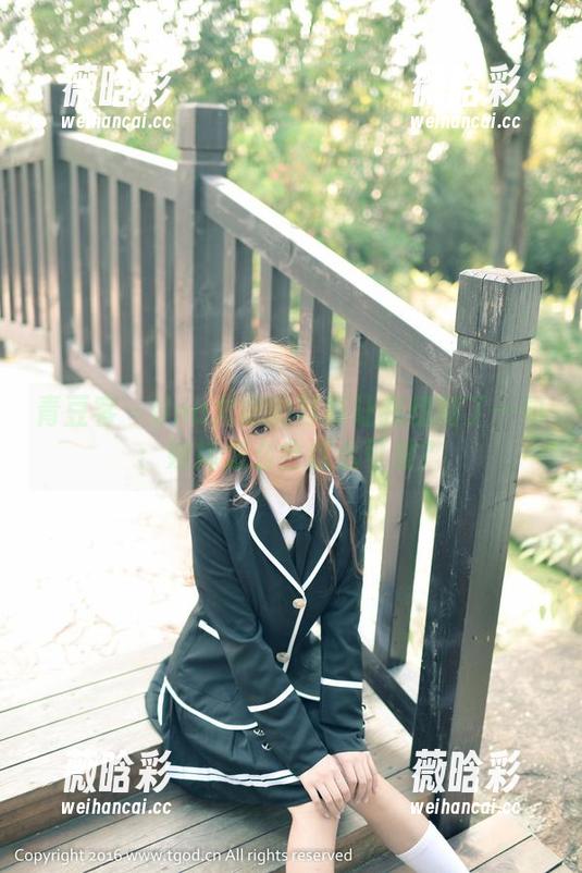 青豆客 - Una尤娜的写真让我想到了一句：妹妹怎么会这么可爱？
