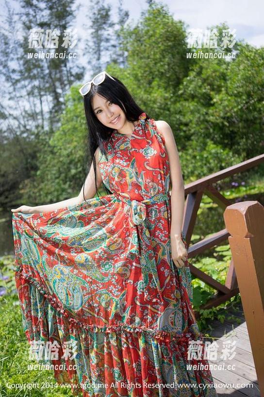 青豆客 - 翻开莫雅淇的死库水免费图册，可能会意外收获！