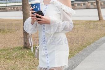 嘿！魔镜街拍发布最新美图，丝袜调查员怎么玩得这么666？