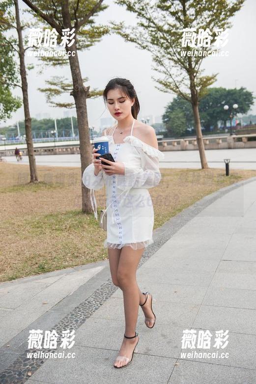 嘿！魔镜街拍发布最新美图，丝袜调查员怎么玩得这么666？